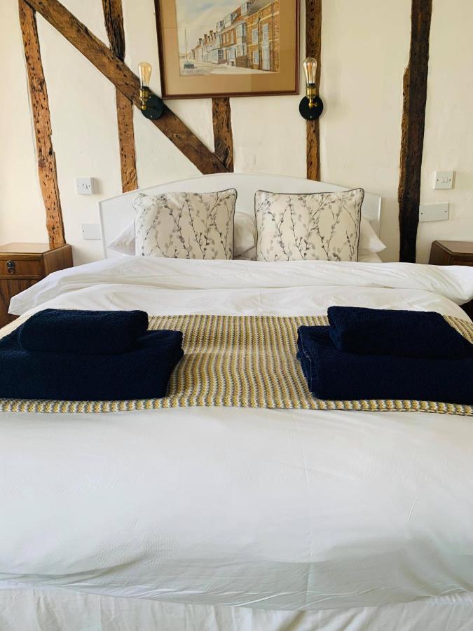 Ye Olde White Harte Hotel Burnham-on-Crouch Quarto foto