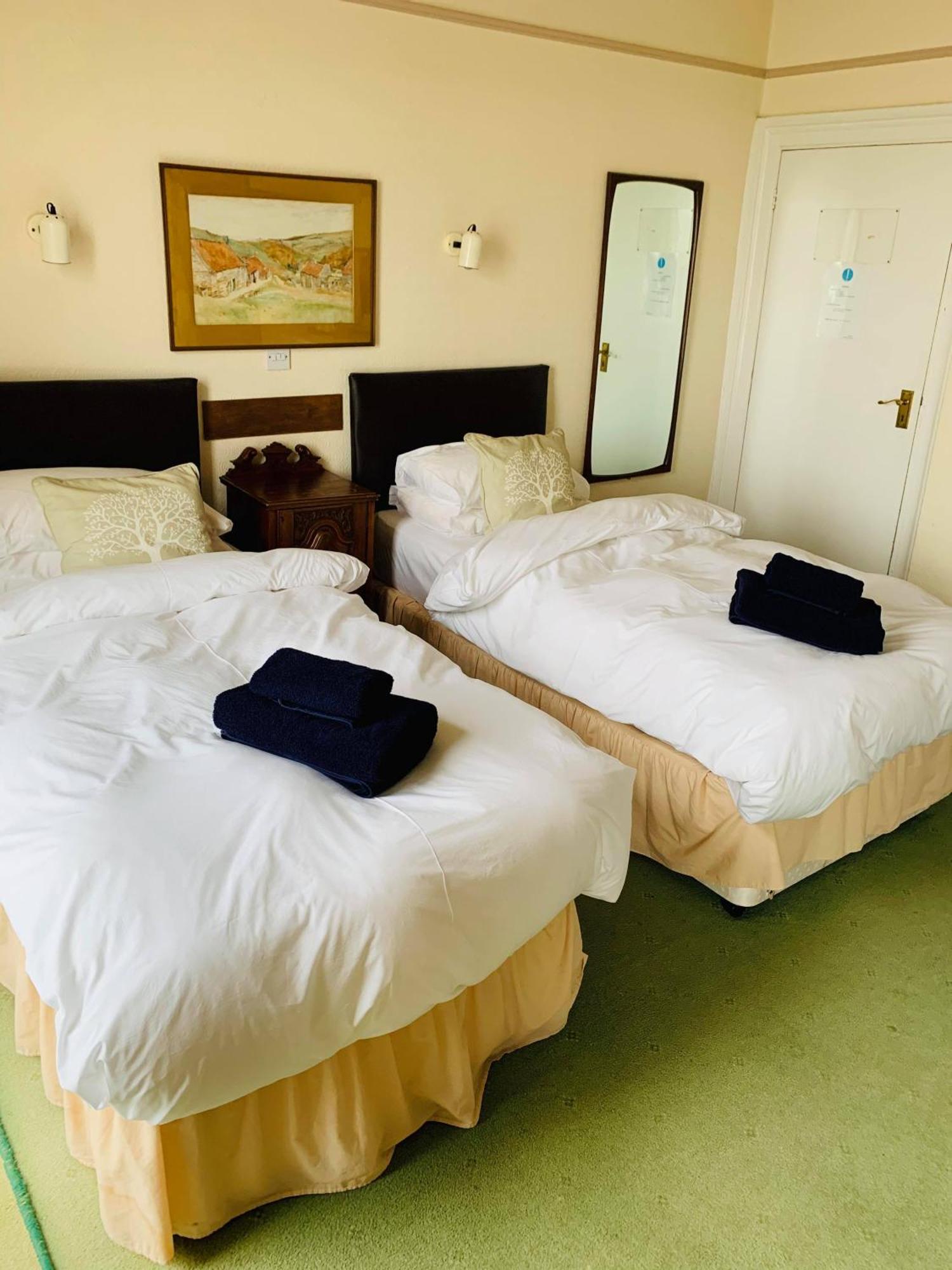 Ye Olde White Harte Hotel Burnham-on-Crouch Quarto foto